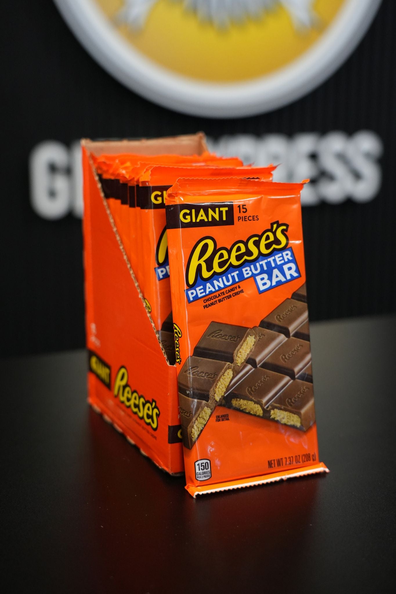 Reese's Giant Bar 208g x 12