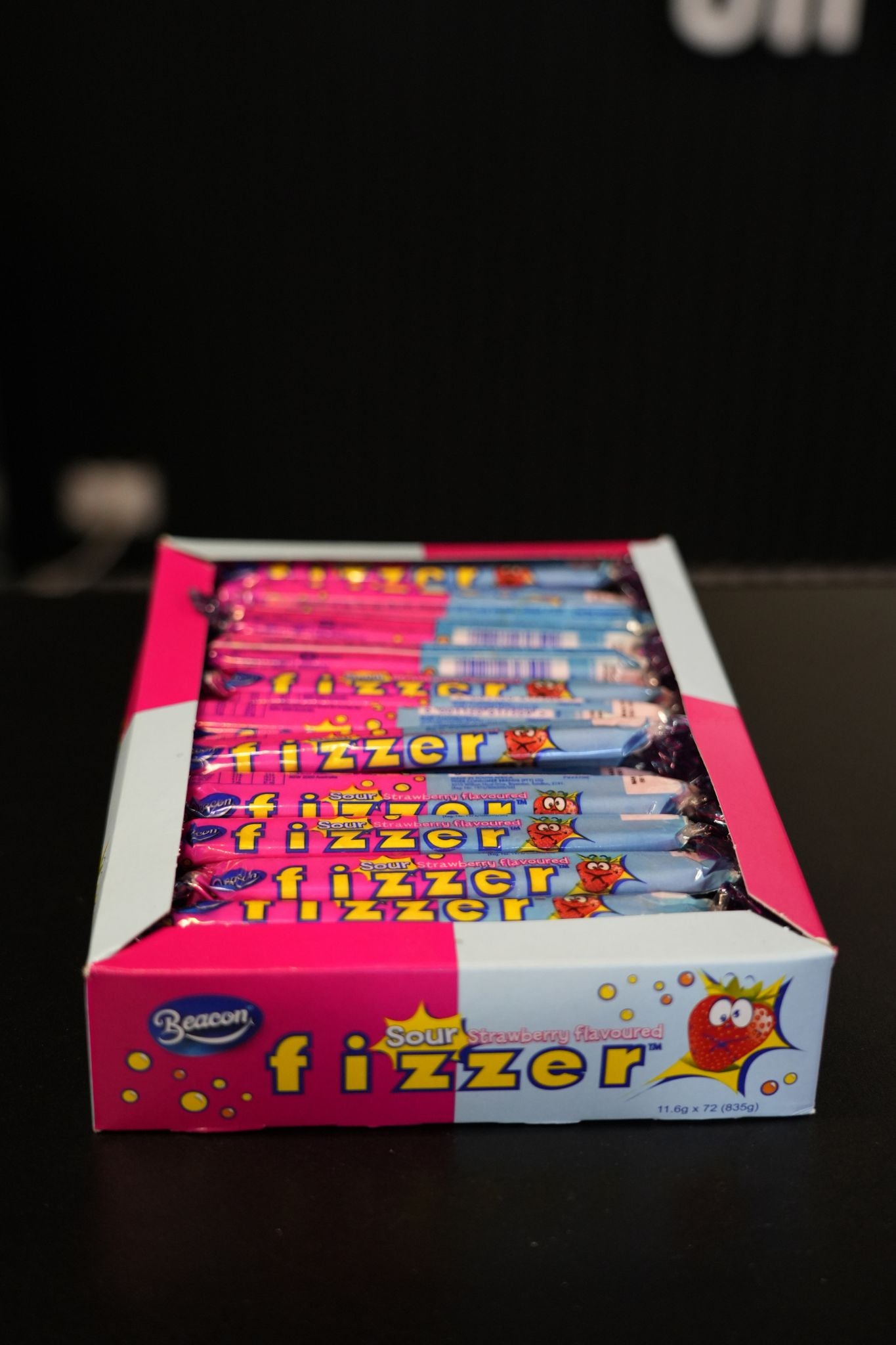 Fizzer Sour Strawberry