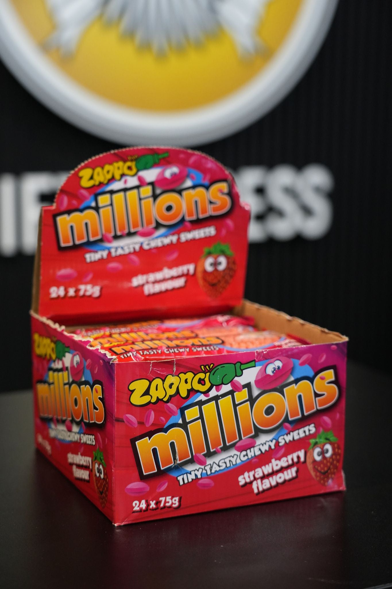 Zappo Millions Strawberry 75g x 24