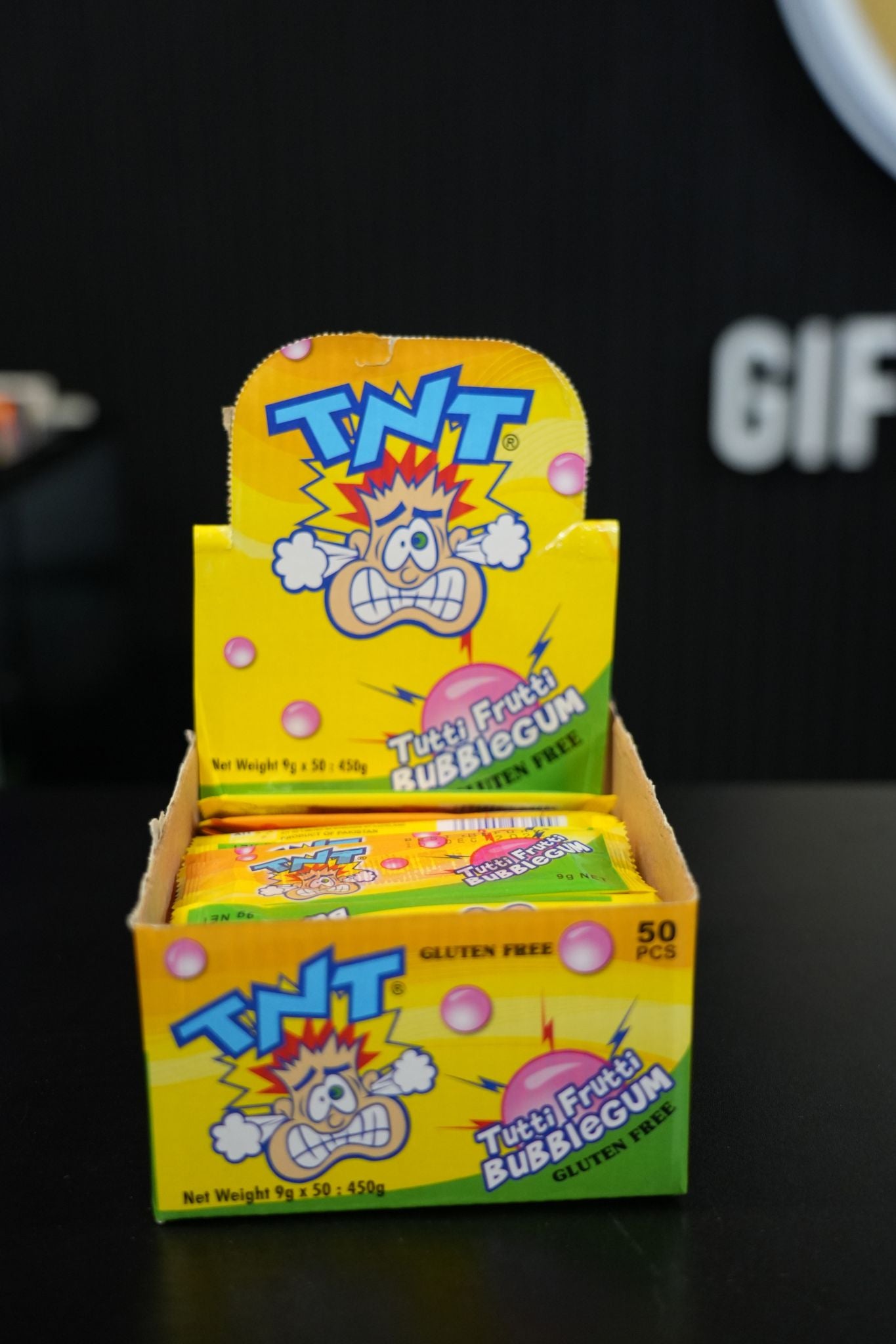 TNT Tutti Frutti Bubblegum Stick (50 x 9g )