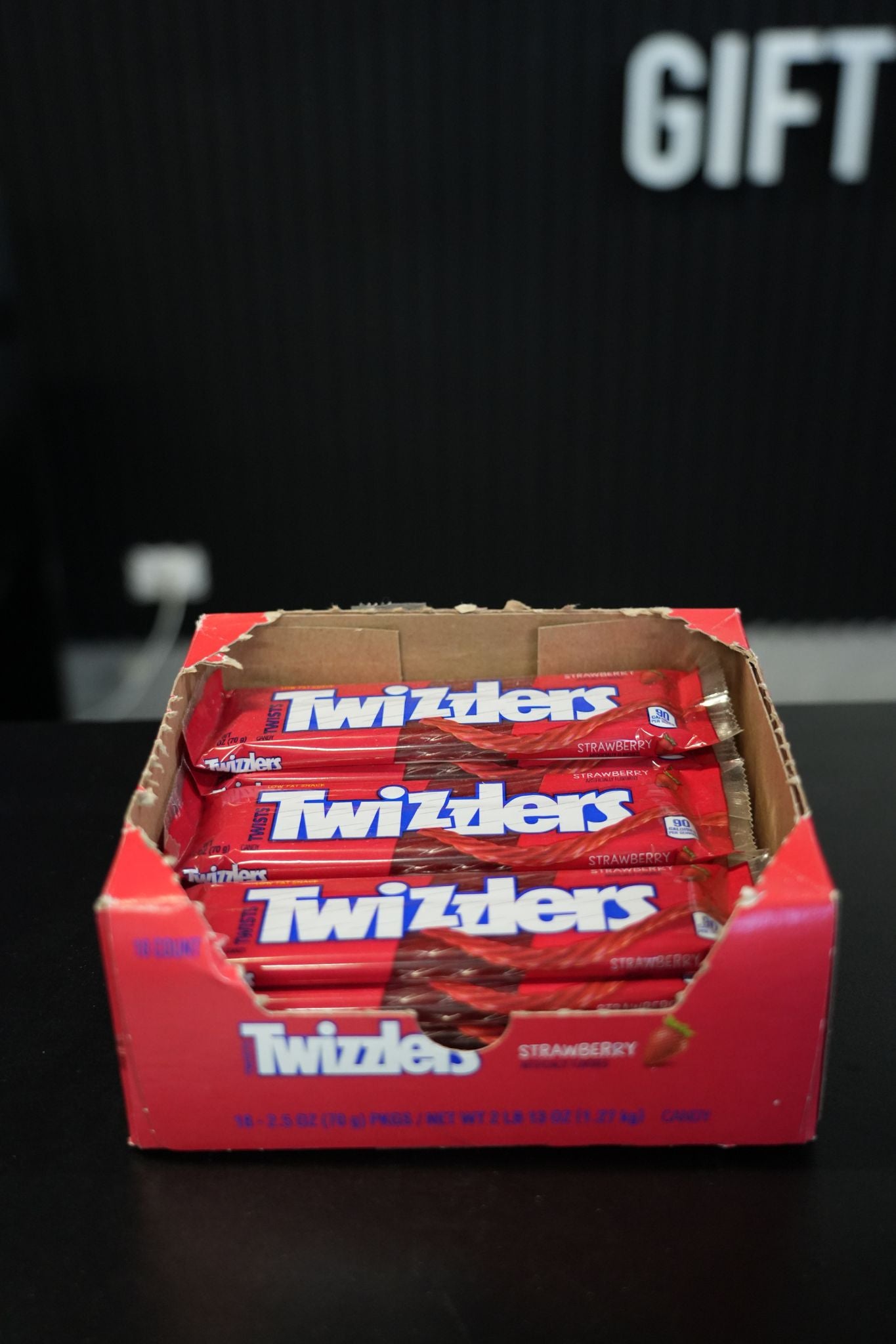 Twizzler Strawberry 70g x 18