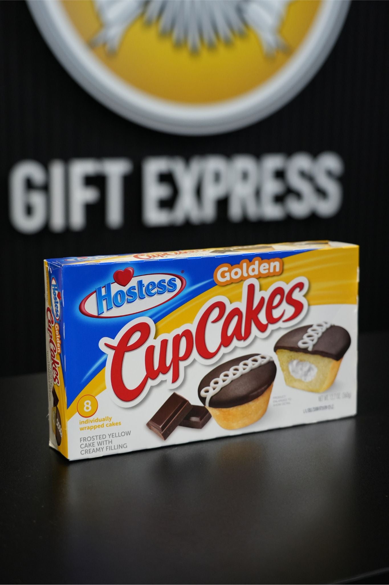 Hostess Cupcakes Golden 13.5oz (383g)x8